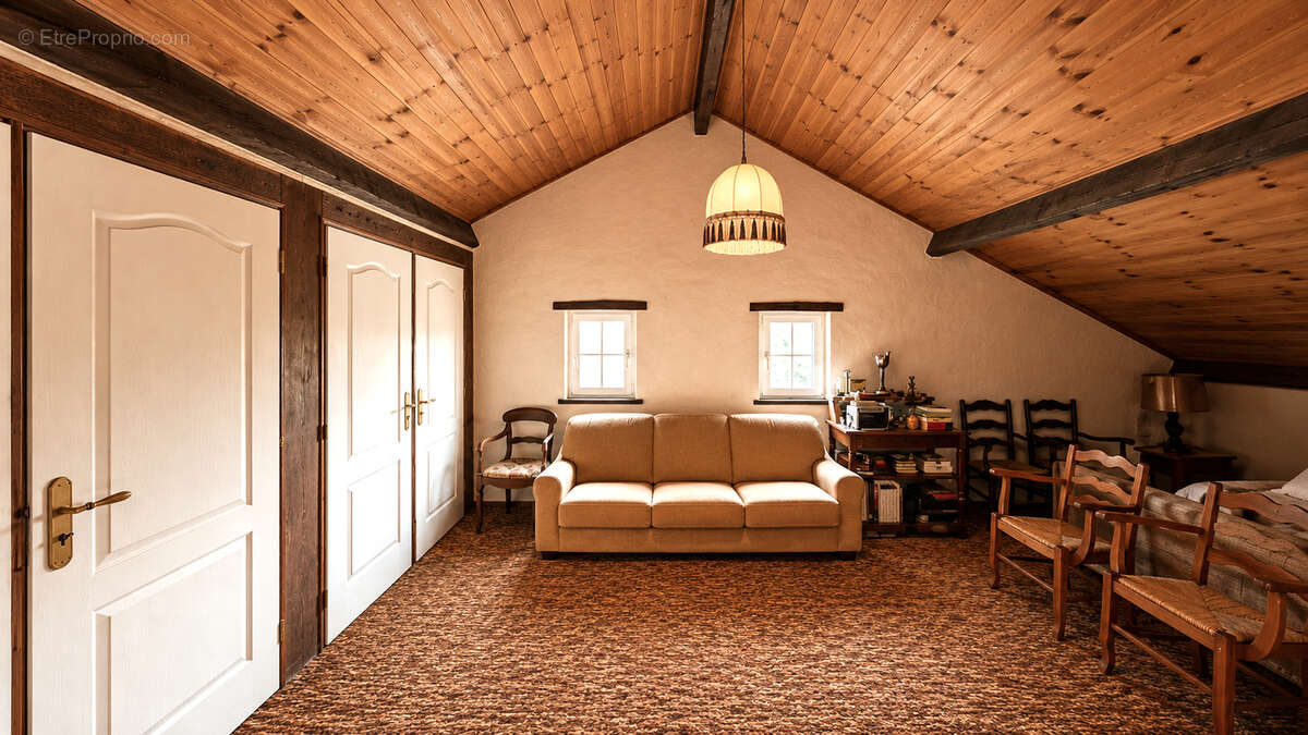 Maison à SAUBION