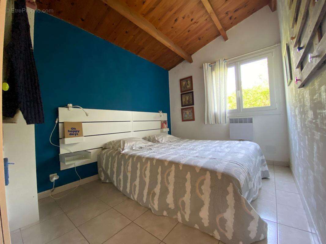 Maison à LES MATHES