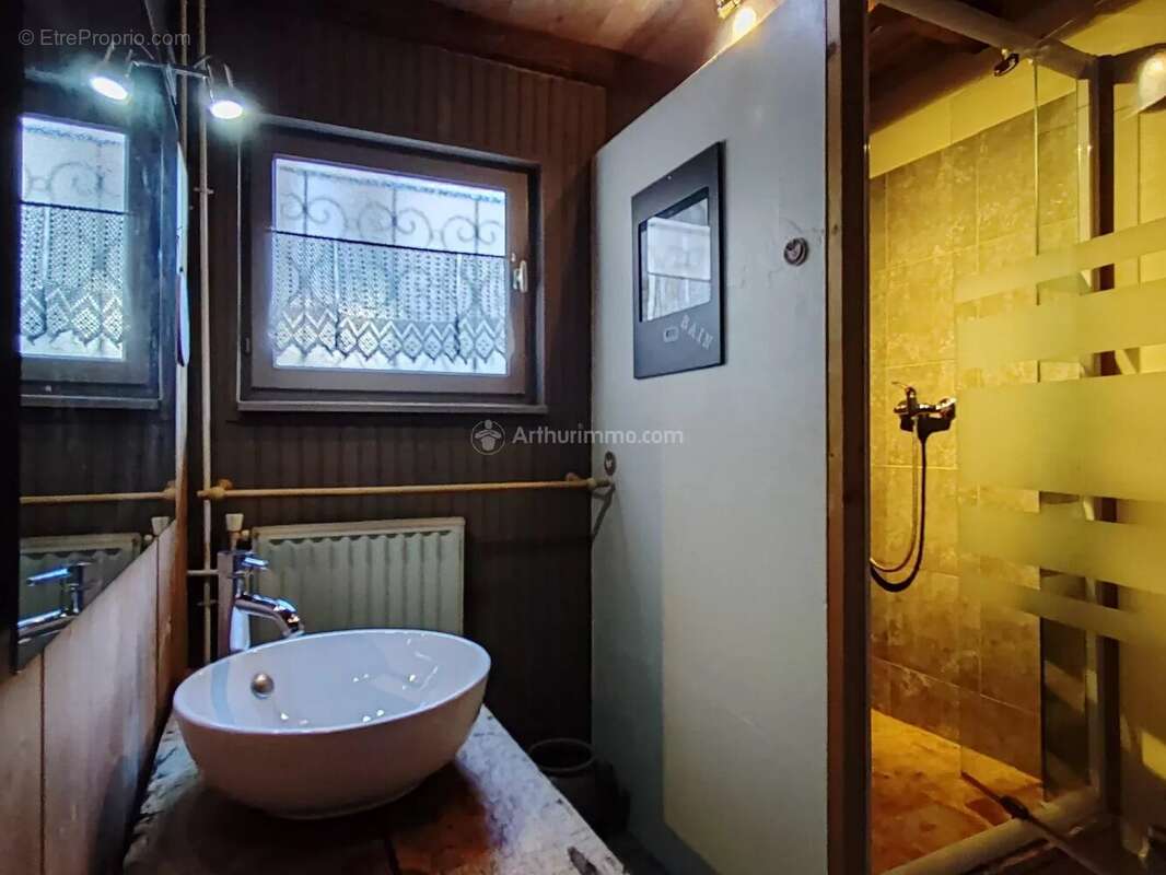 Maison à CASTELNAU-DE-MONTMIRAL