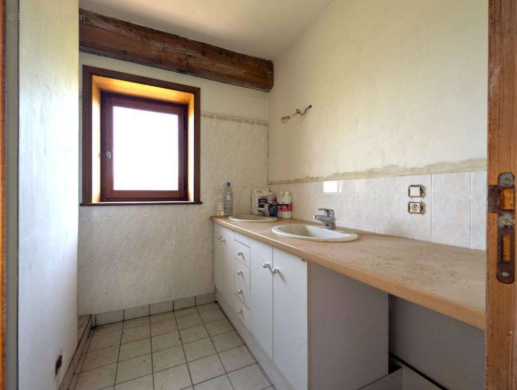 Maison 306 m² - 3 logements + 3 garages - Chassigny-sous-Dun (71) - photo 5