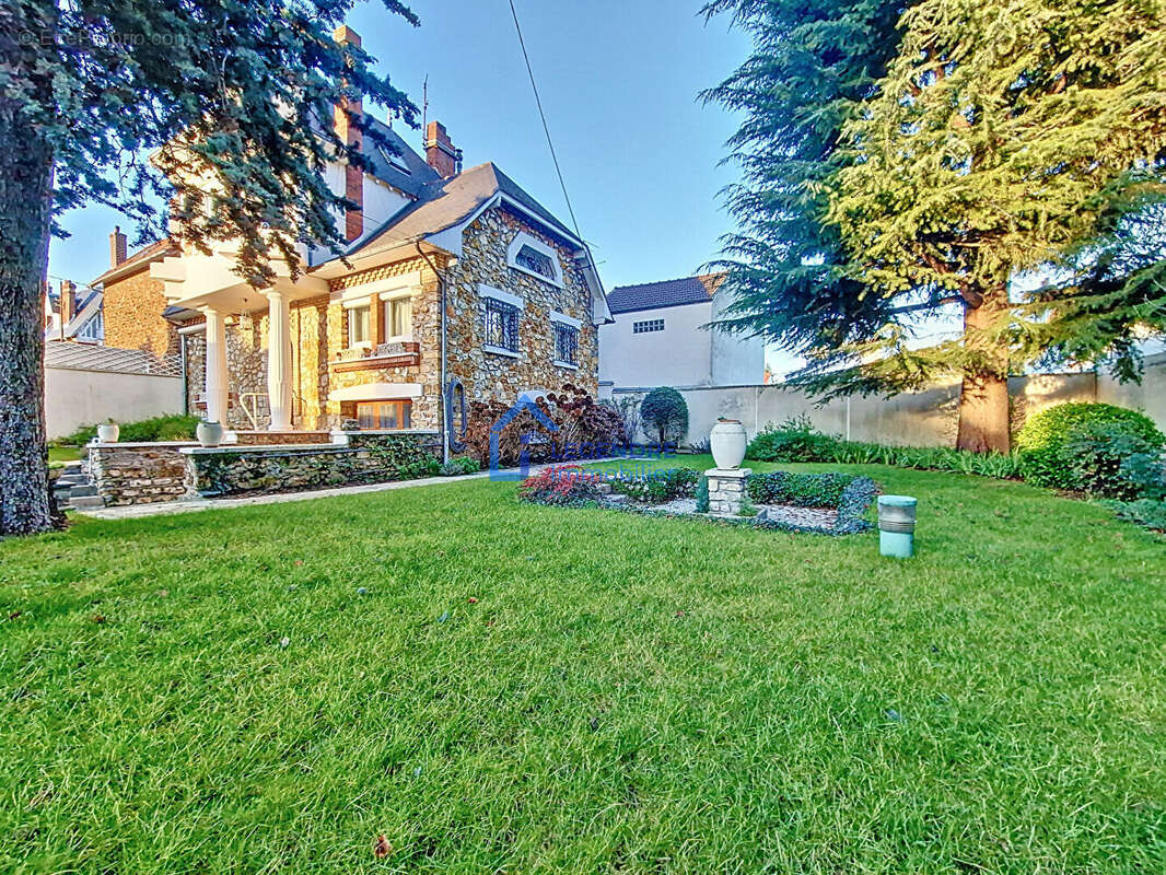 Maison à CORMEILLES-EN-PARISIS