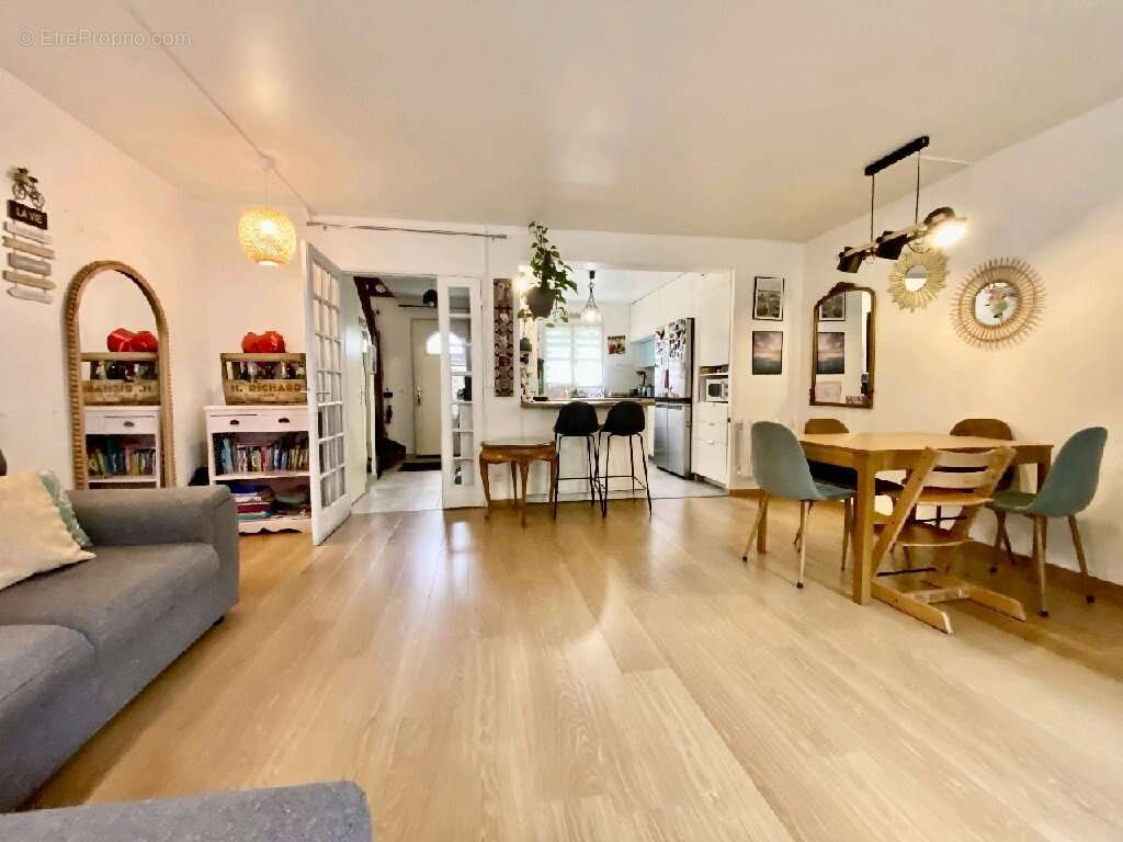 Maison à VILLEPARISIS