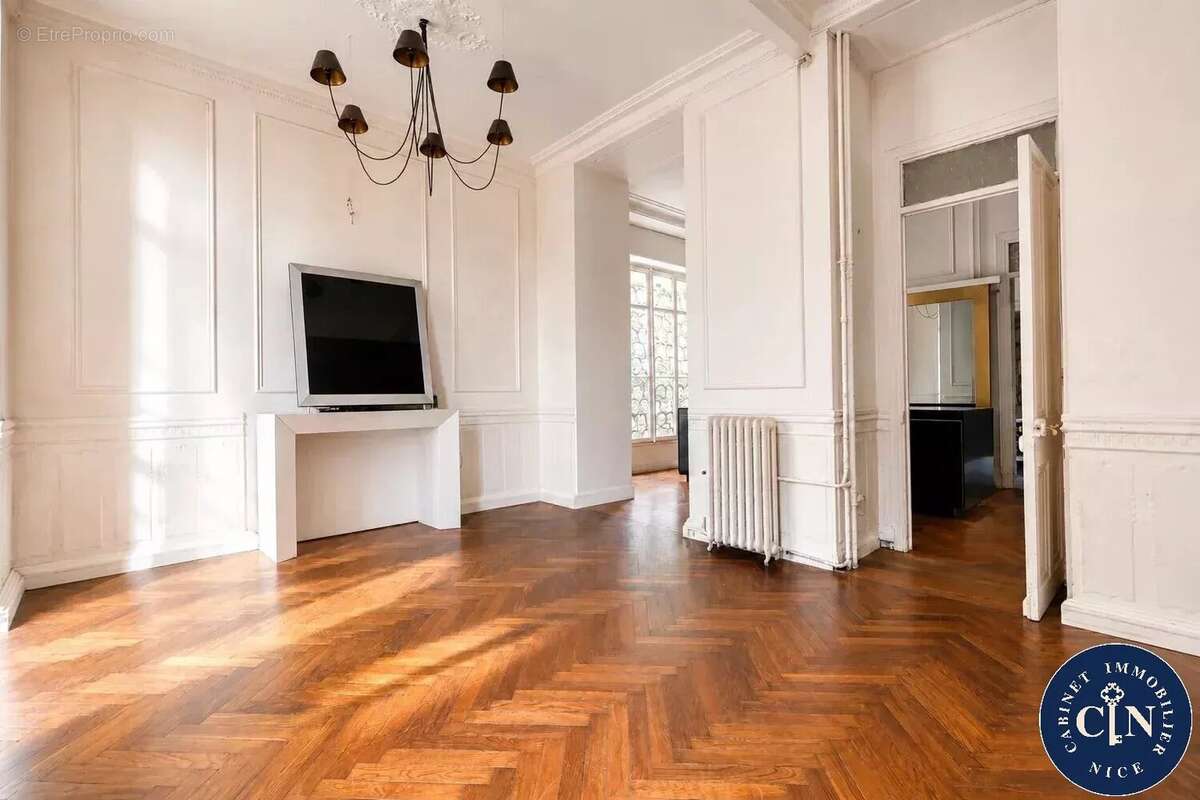 Appartement 62 m² à Nice  - photo 3
