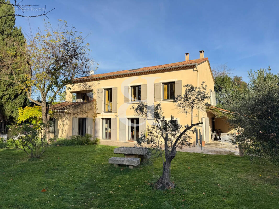 Maison à SAINT-REMY-DE-PROVENCE