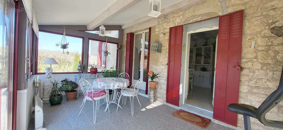 Maison à GINOUILLAC