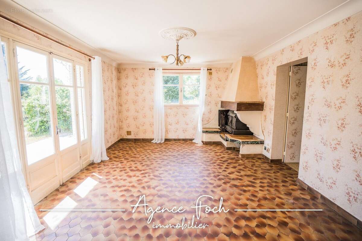 Maison à ODOS