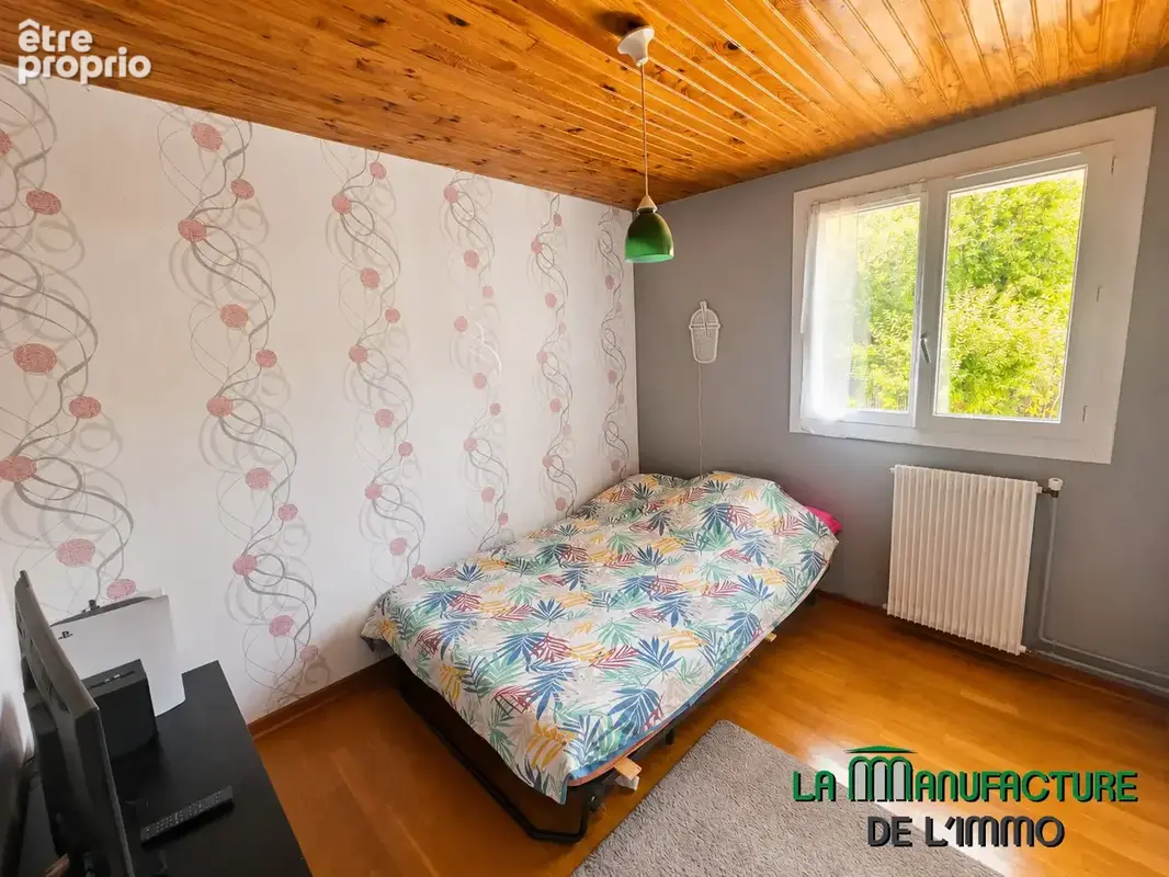 maison individuelle 100,71 m2 (140,81 m2 au sol) + terrain, garage, cave et panneaux solaires - monteynaud le - photo 11