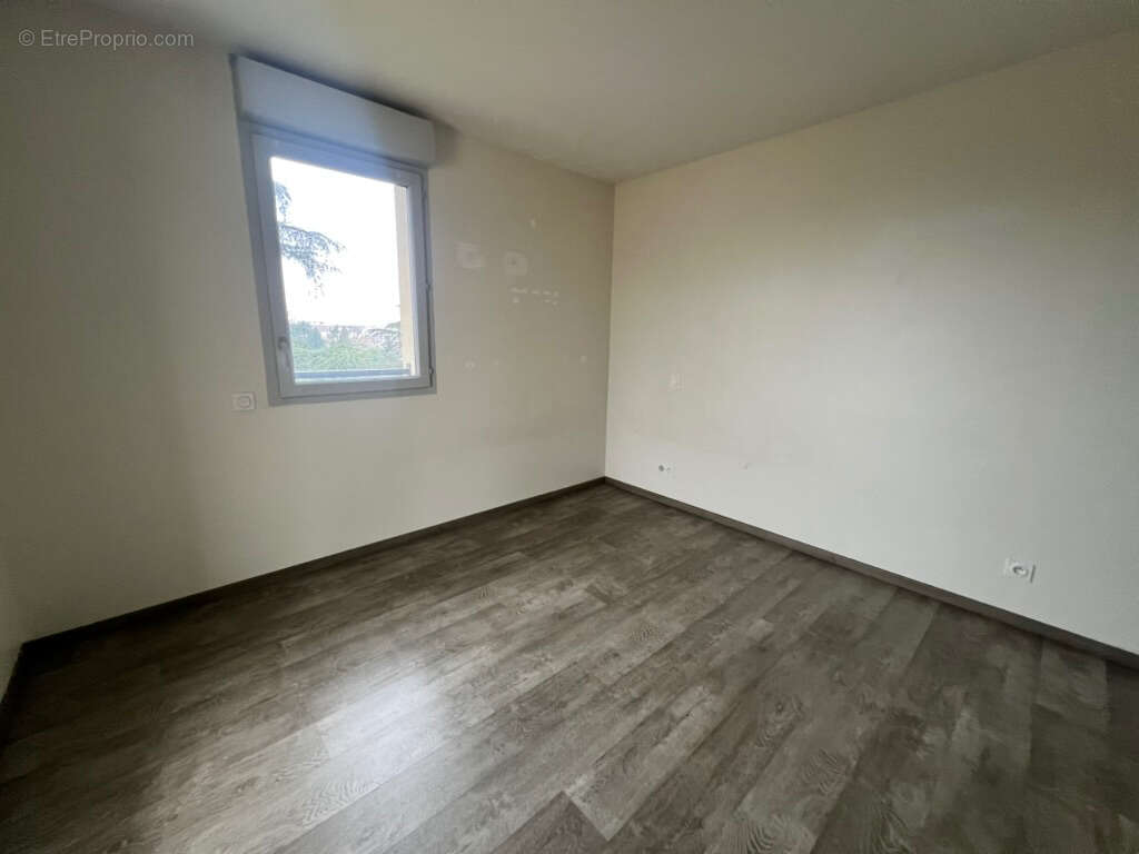 Appartement à RILLIEUX-LA-PAPE