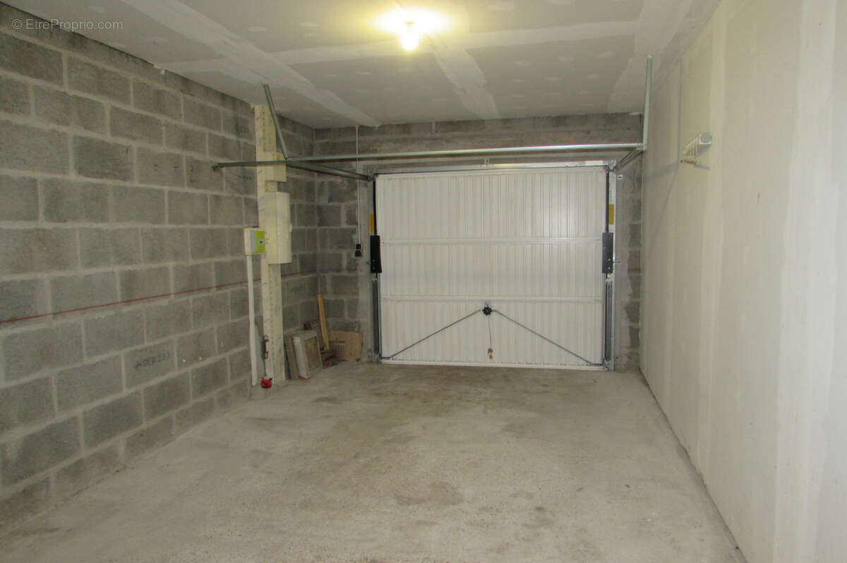 Maison à CROSMIERES