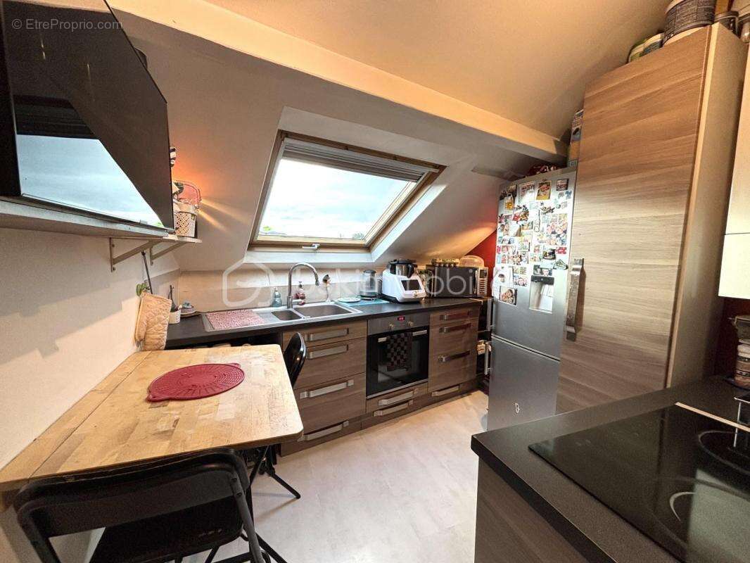 Appartement à LINAS