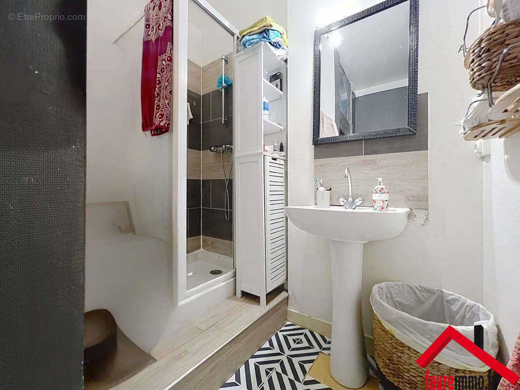 Appartement à DONZENAC