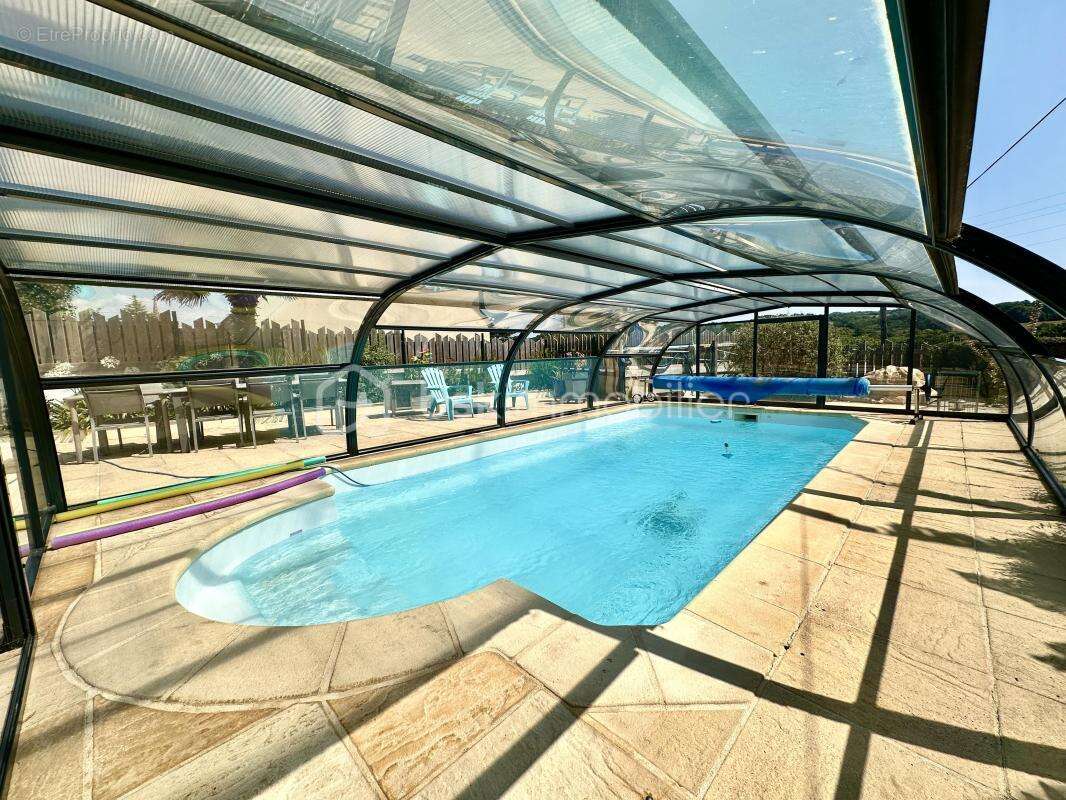 Maison 93m² - 4 pièces - Pont-Croix - Piscine - photo 4
