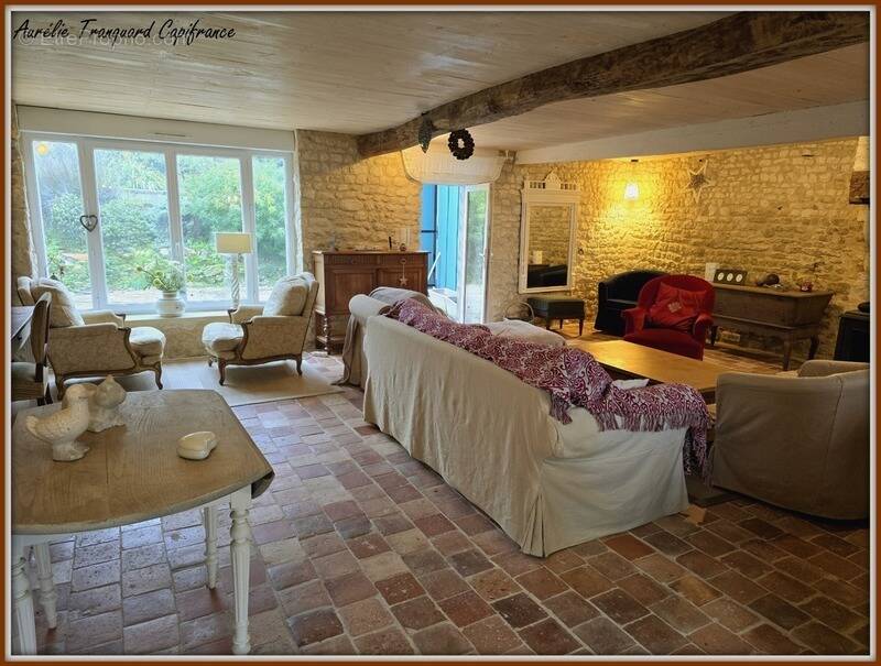 Maison à ANTEZANT-LA-CHAPELLE