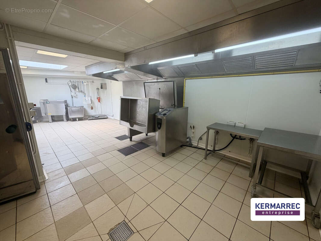 Commerce 400 m² à Josselin  - photo 3