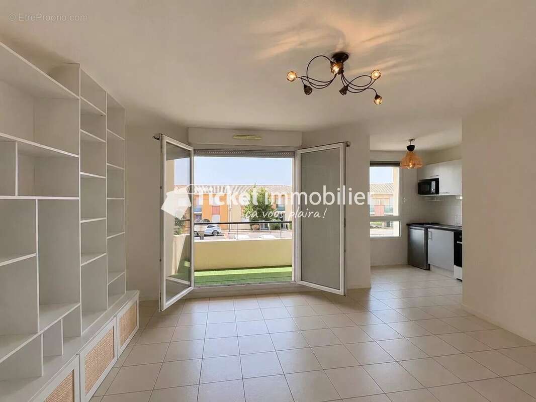 T2 45 m2 eaunes avec 2 places de parking - photo 2