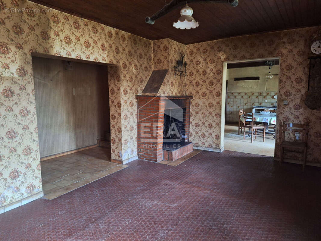 Maison à MONTPON-MENESTEROL