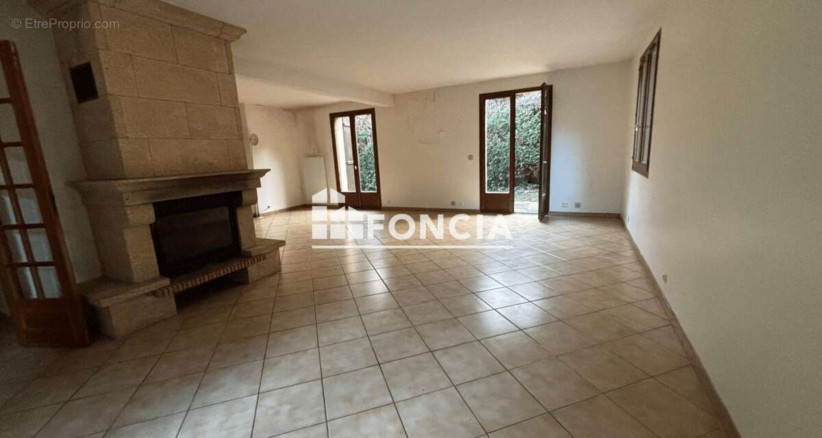 Maison à SAINT-LEU-LA-FORET