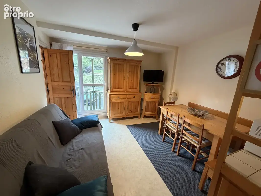 Appartement à LAVEISSIERE