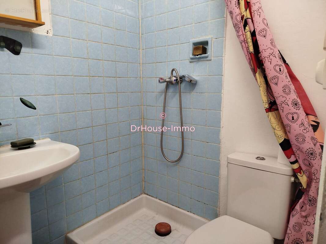 Appartement à MARSEILLE-1E