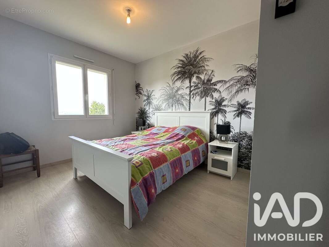 Maison 80 m² à Argagnon  - photo 5
