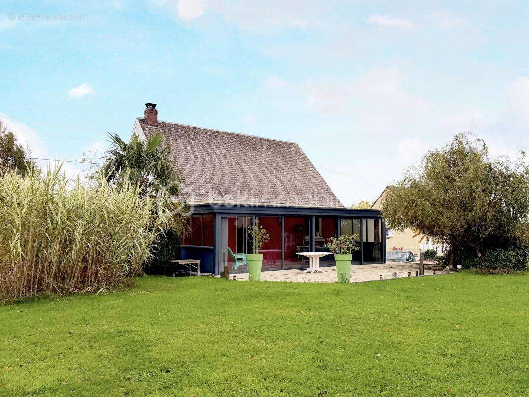 Maison à BOURG-ACHARD