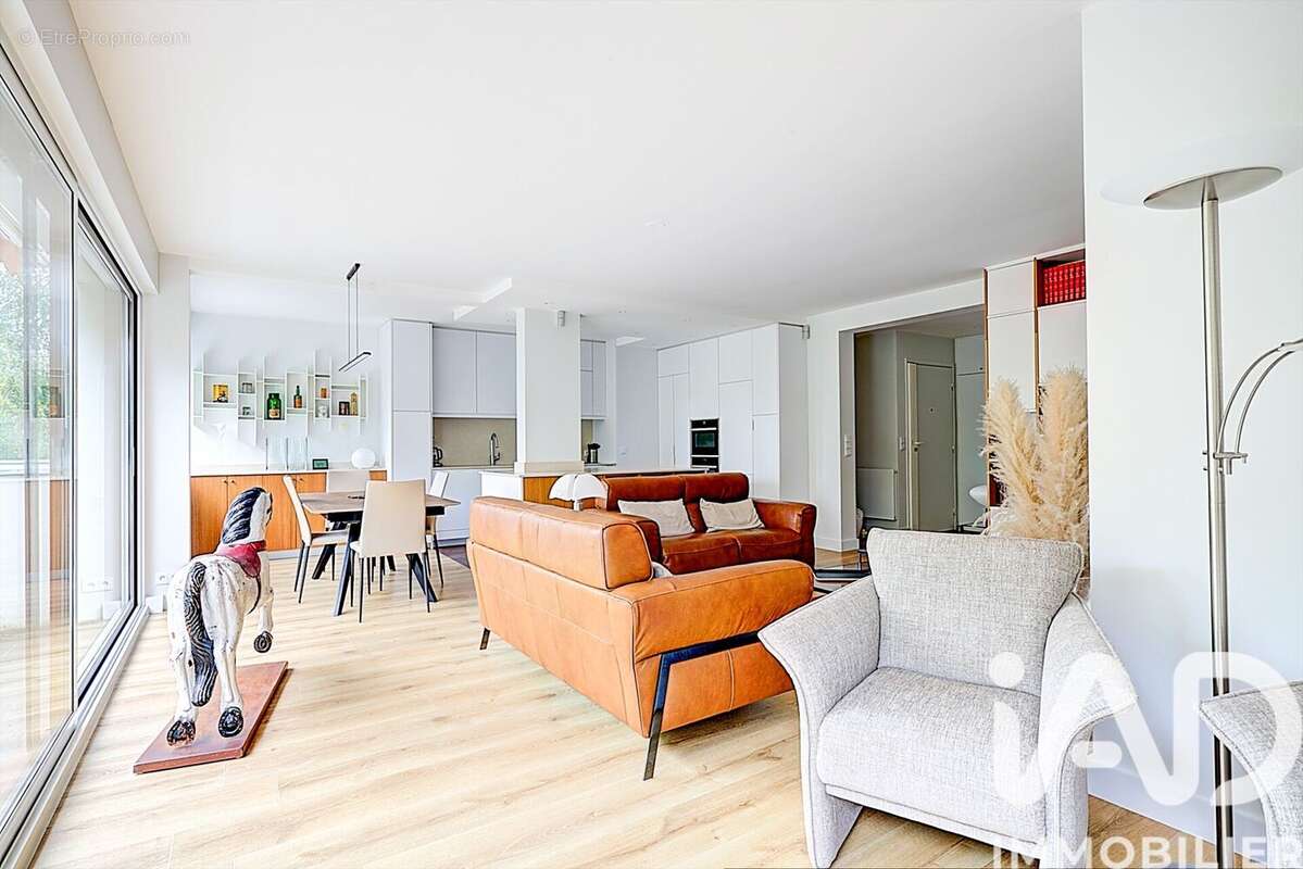 Photo 2 - Appartement à L'ETANG-LA-VILLE