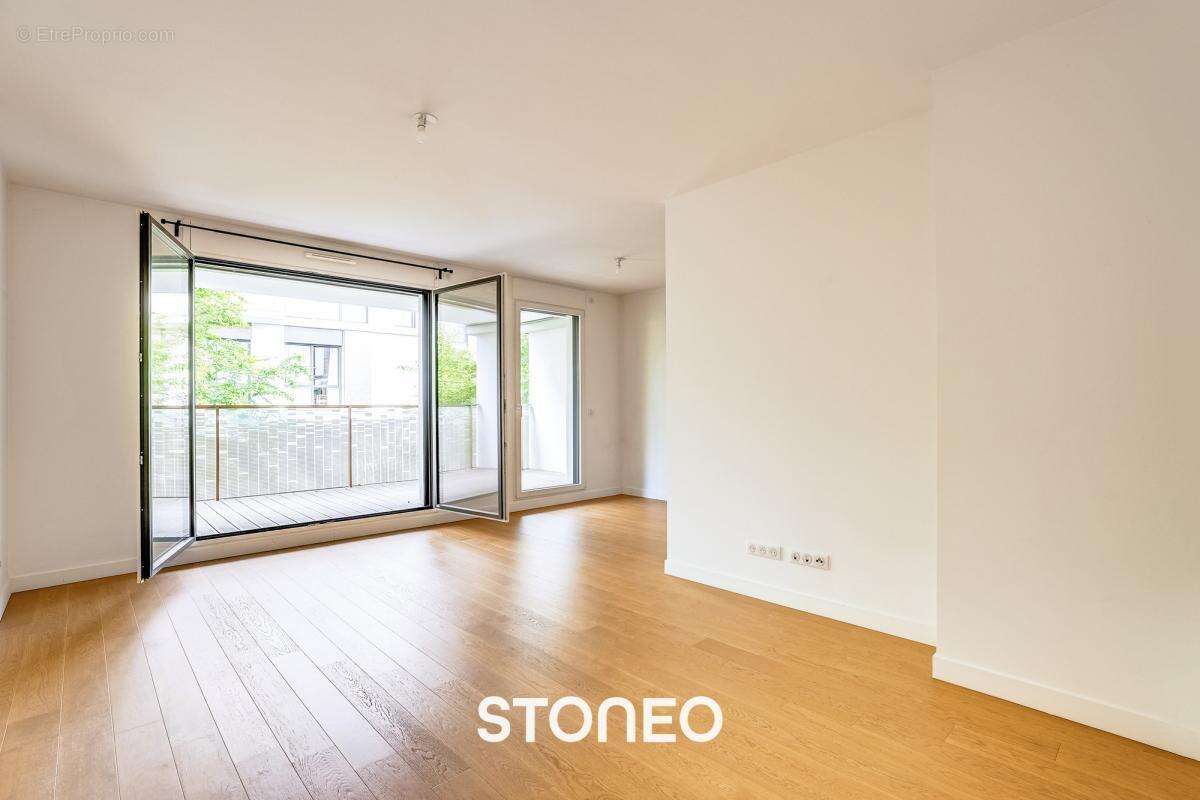 Appartement à ISSY-LES-MOULINEAUX