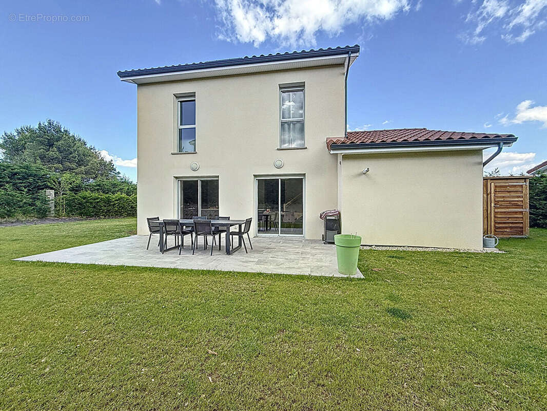 Maison à TALUYERS