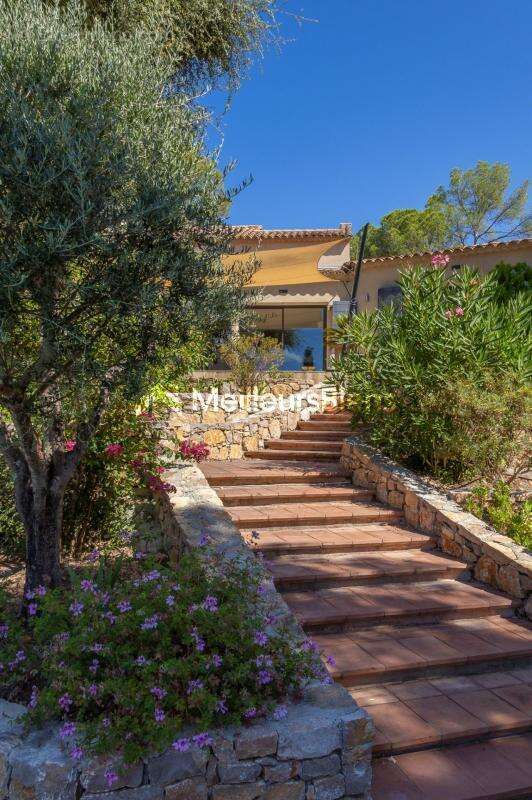 Maison à ROQUEBRUNE-SUR-ARGENS