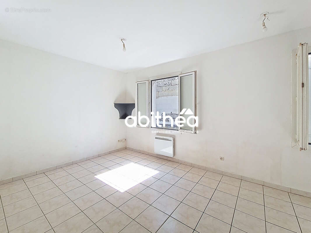 Appartement à SAINTES