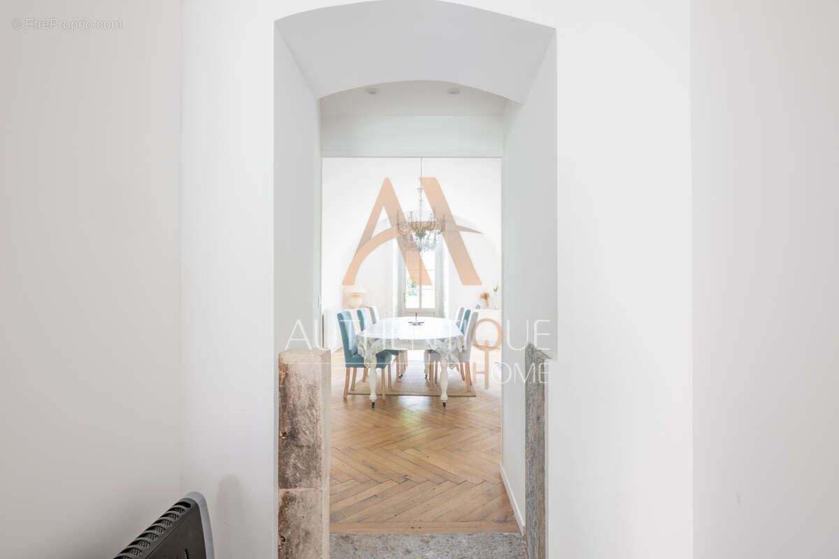 Magnifique maison de maître à Mouthier hautepierre - photo 5
