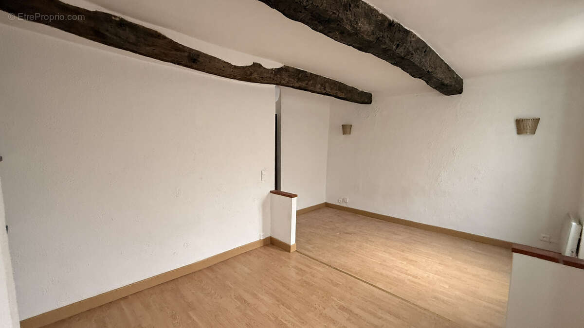 Maison à SAINT-JEANNET