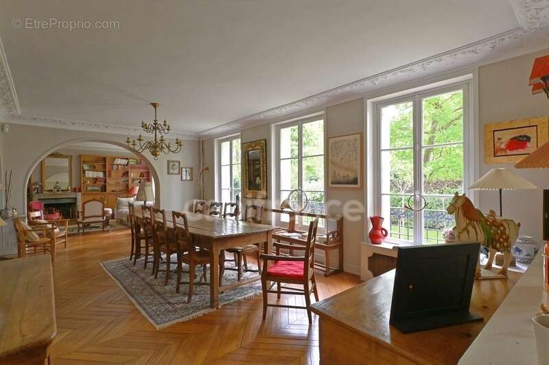 Maison à MAISONS-LAFFITTE