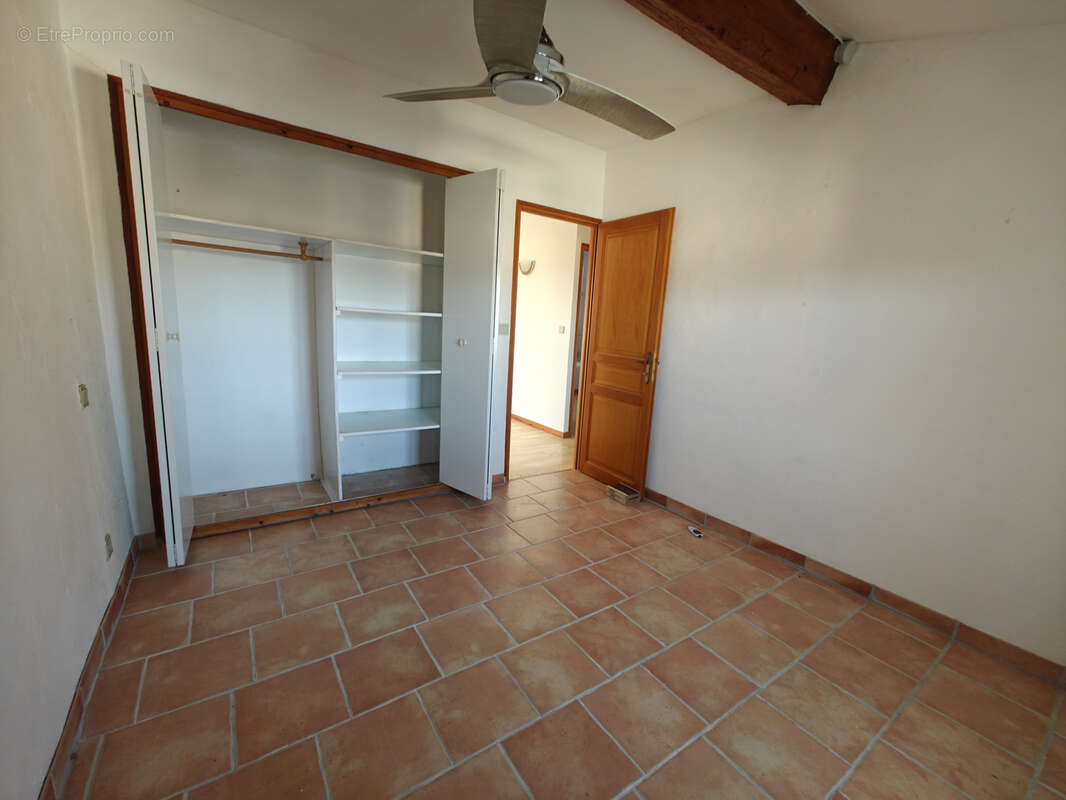 Maison à BELVEZE-DU-RAZES