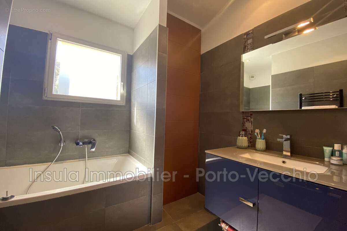 Appartement à PORTO-VECCHIO