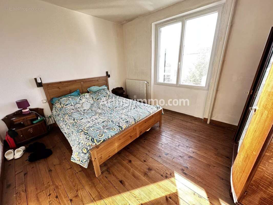 Maison à SAINT-ASTIER