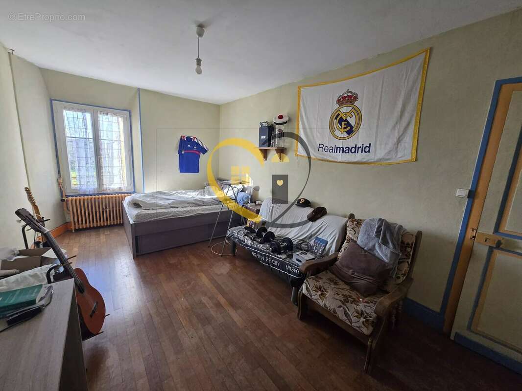 Maison à MENETOU-SALON