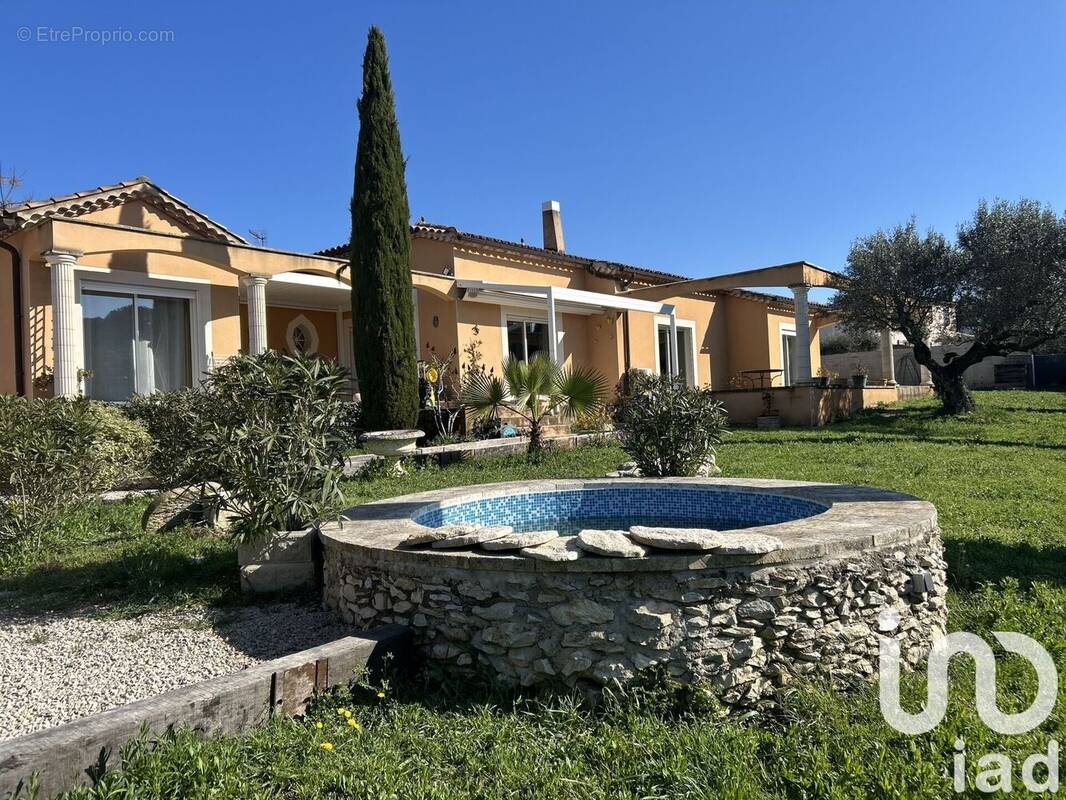 Photo 1 - Maison à MONTFRIN