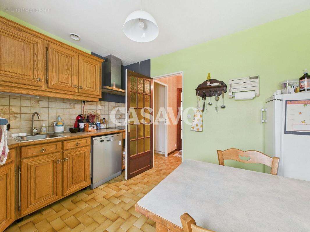 Vente Maison 4 pièces de 154m² - 38121 Reventin-Vaugris - photo 3