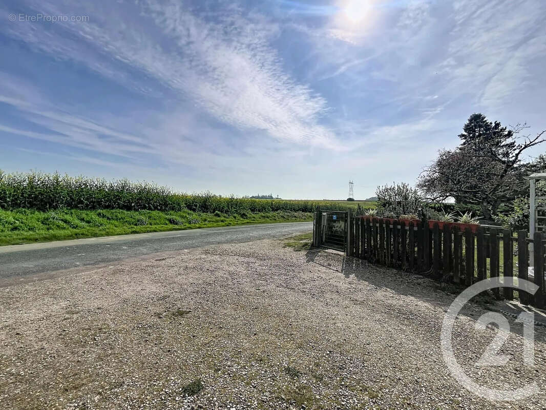 Maison à VILLEBOUGIS