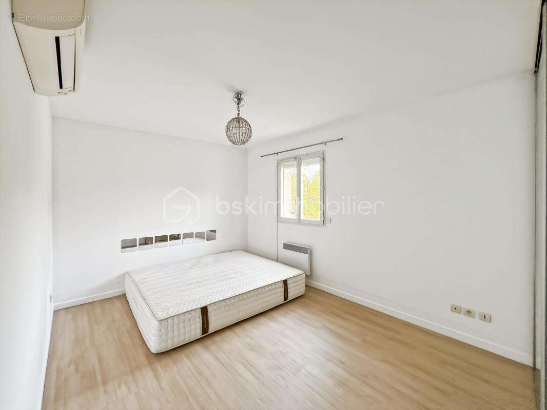 Maison à LIMEIL-BREVANNES