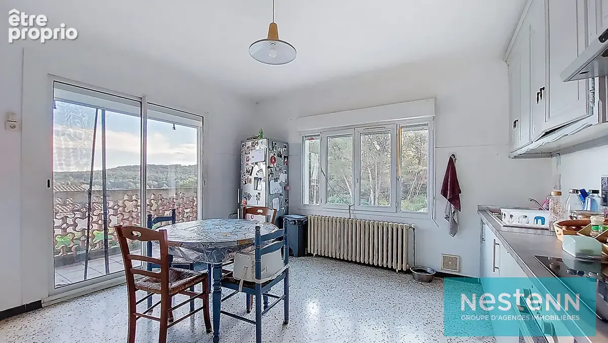 Spécial investisseur : St-Mitre les Remparts, Immeuble loué (8 lots) - photo 8