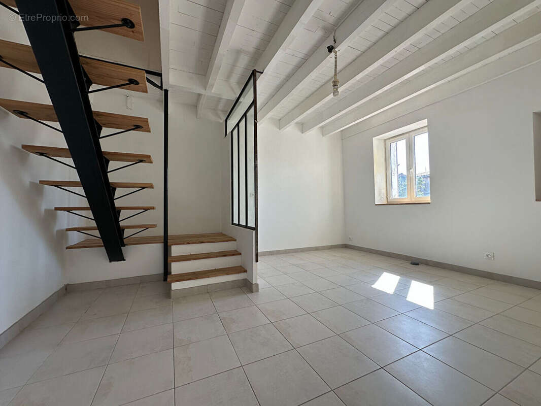 Maison à BUSSAC-SUR-CHARENTE