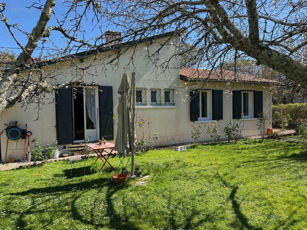 Maison à AIRE-SUR-L'ADOUR