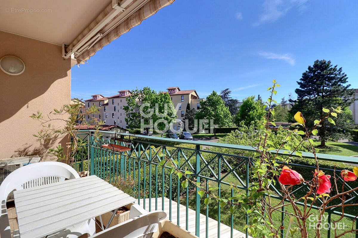 Appartement à CRAPONNE