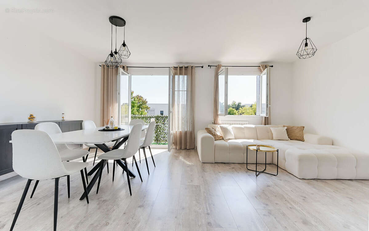 Appartement à LYON-9E