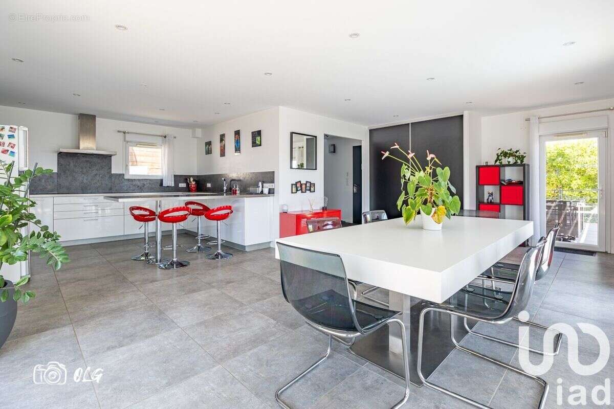 Photo 6 - Maison à BELLEGARDE