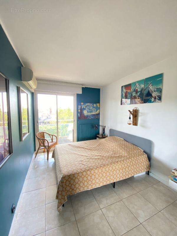 Appartement à LE CANNET