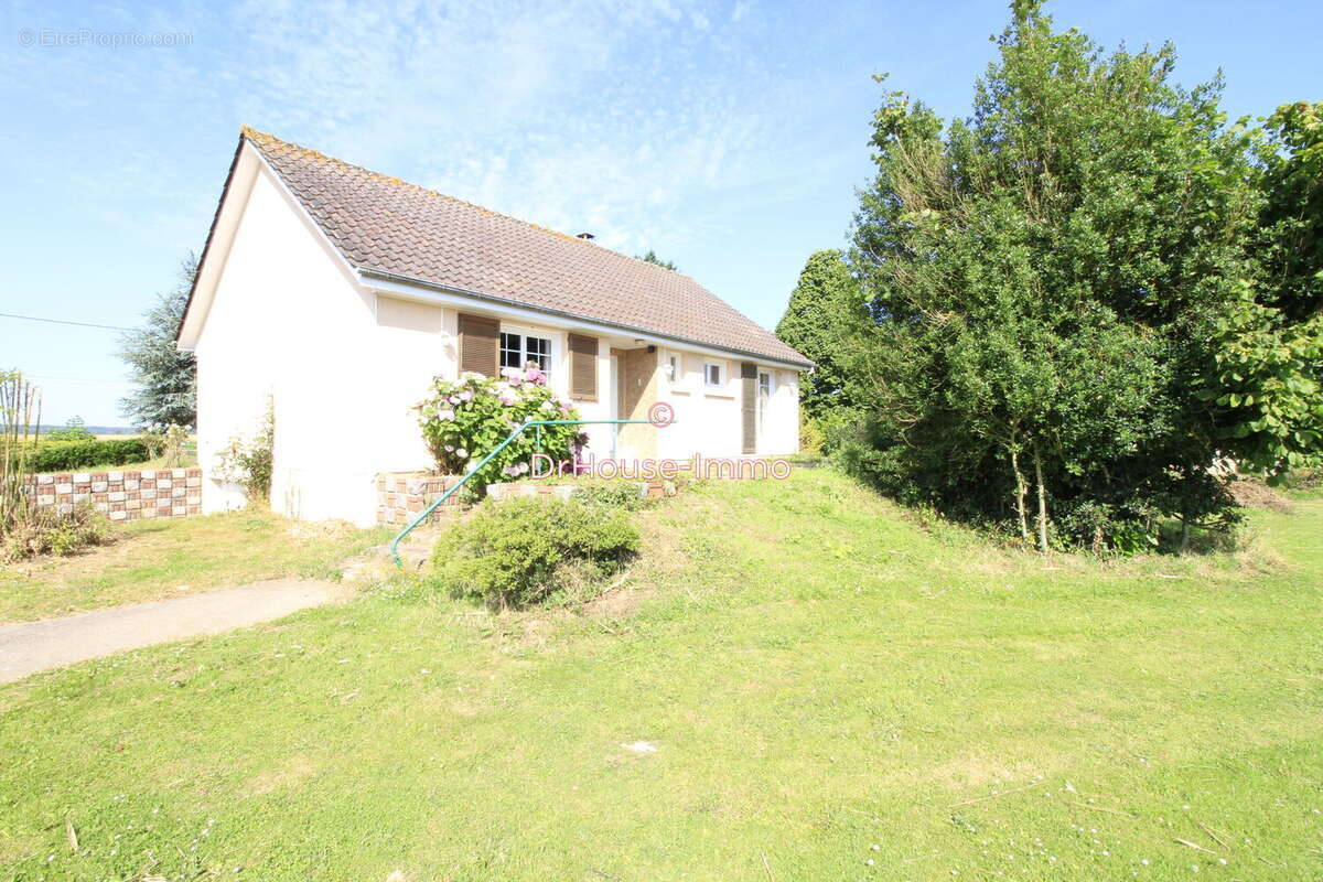 Maison à LE THUIT-SIGNOL