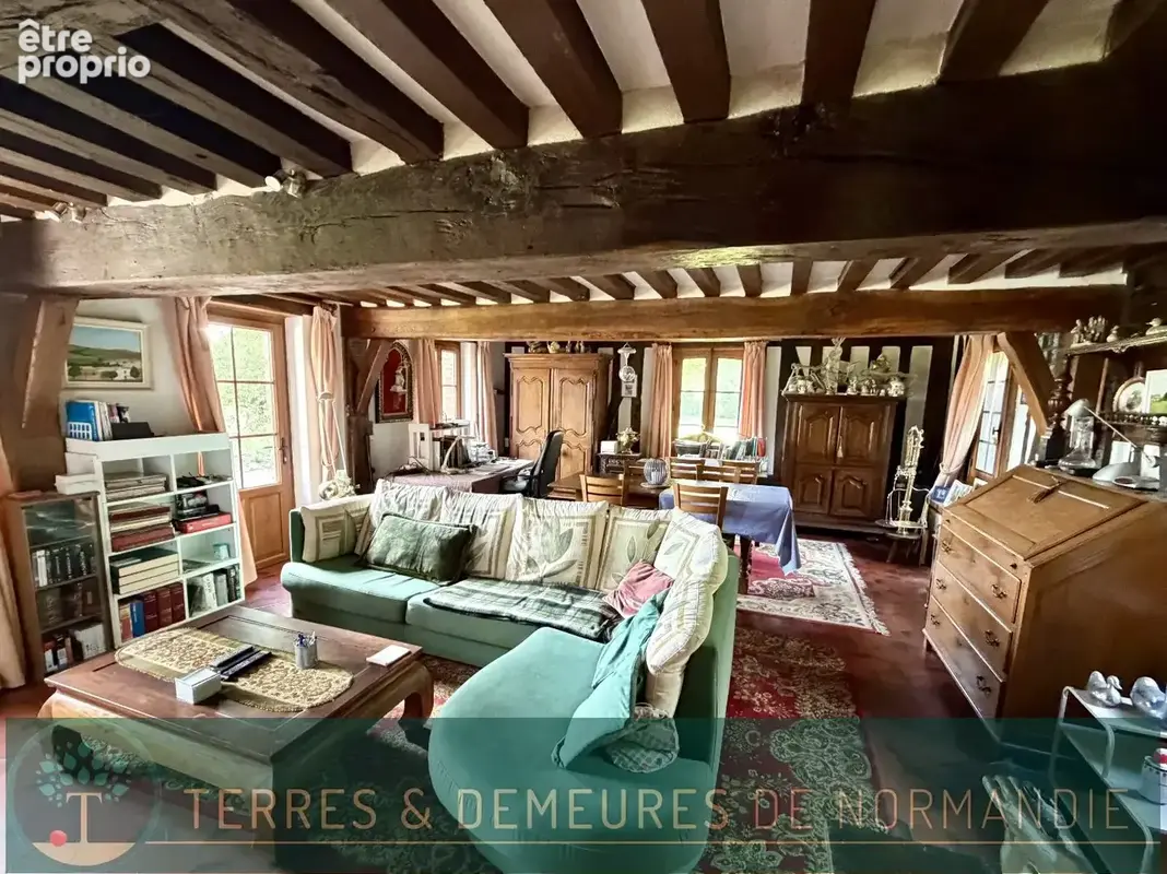A vendre Charmant Prieuré avec Maison d'Amis édifié sur un terrain de plus de 3 900m² proche du BEC HELLOUIN (27800) - photo 4